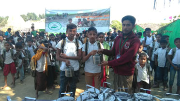 Rohingya Hot Food Distribution
