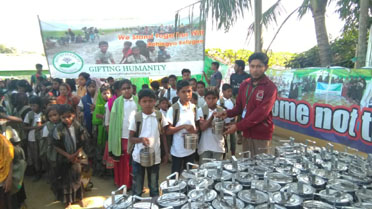 Rohingya Hot Food Distribution